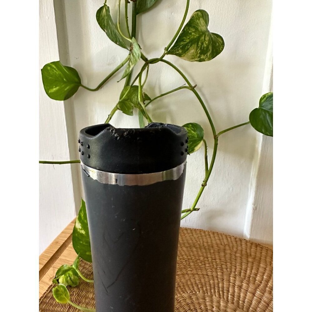 Dunkin’ Donuts black thermos mug - Picture 5 of 9